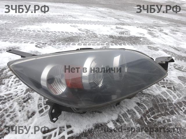 Mazda 3 [BK] Фара правая