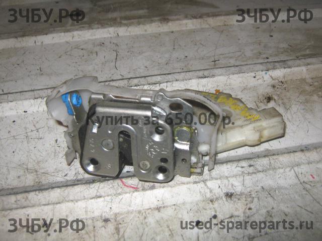 Subaru Impreza 2 (G11) Замок двери передней правой