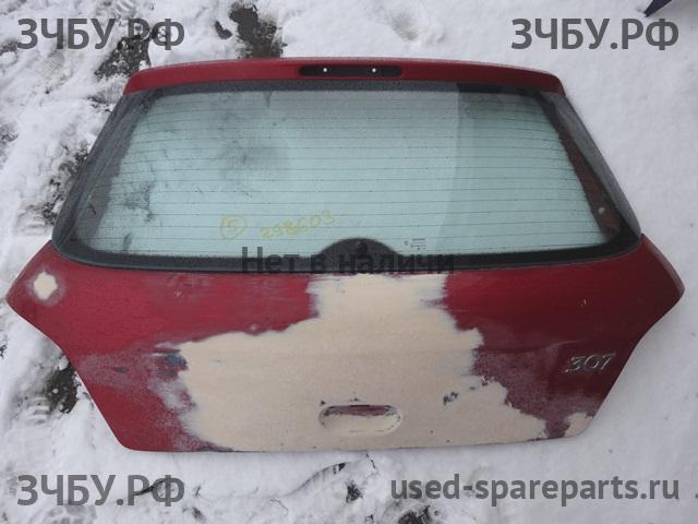 Peugeot 307 Дверь багажника со стеклом