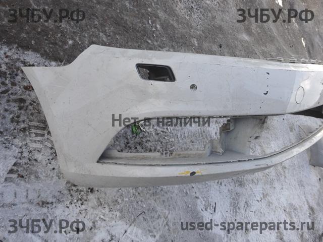 Volkswagen Passat CC Бампер передний
