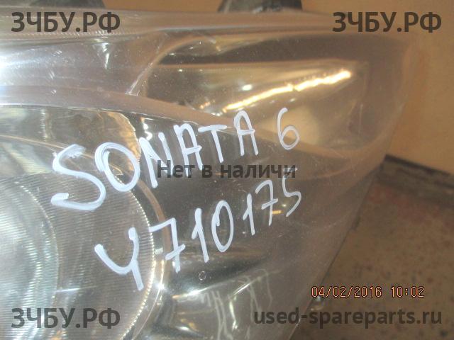 Hyundai Sonata 6 (YF) Фара правая