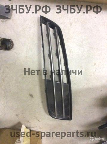 Audi A8 (3) [D4,4H] Решетка в бампер