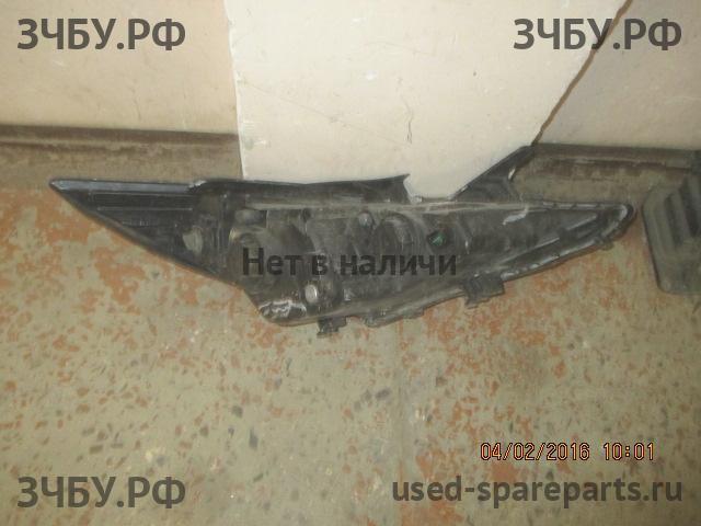 Hyundai Sonata 6 (YF) Фара левая
