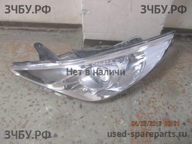 Hyundai Sonata 6 (YF) Фара левая
