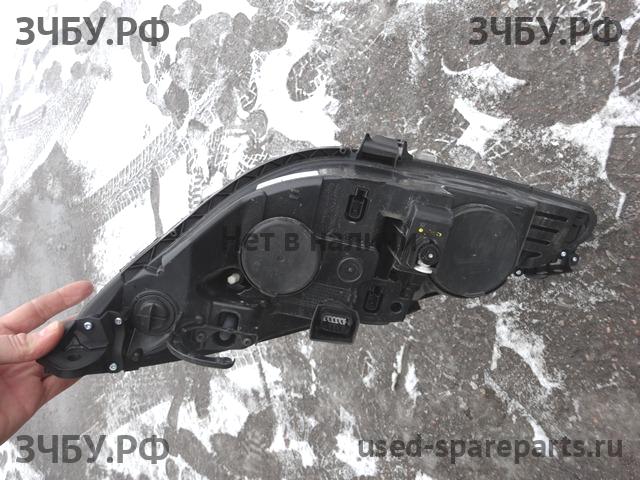 Peugeot 308 Фара правая