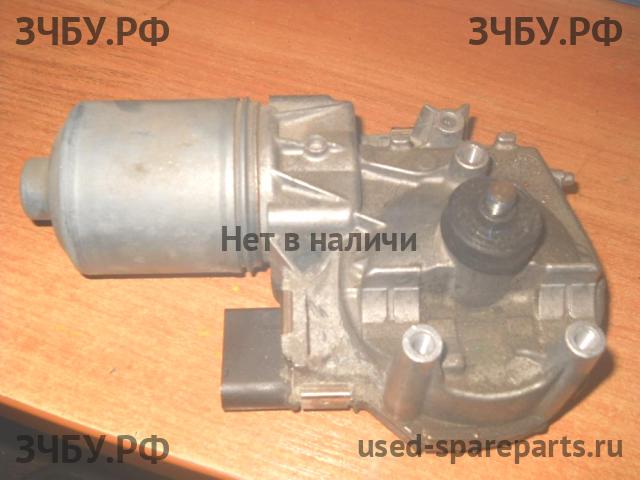 Opel Astra J Моторчик стеклоочистителя передний
