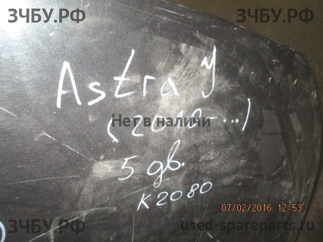 Opel Astra J Капот
