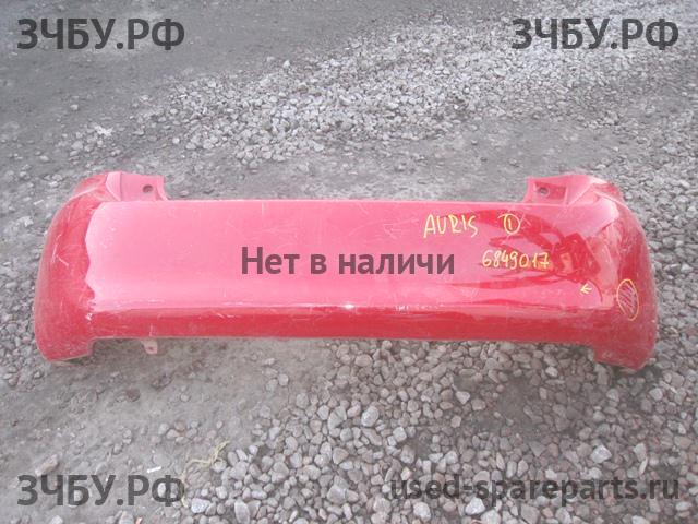 Toyota Auris 1 (E150) Бампер задний