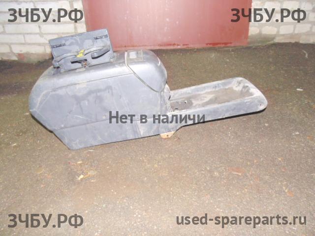 Lexus RX (1) 300 Консоль между сиденьями (Подлокотник)