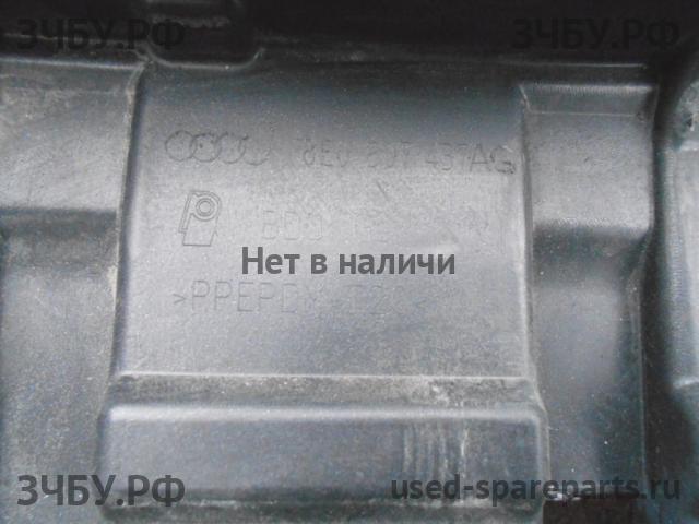 Audi A4 [B7] Бампер передний