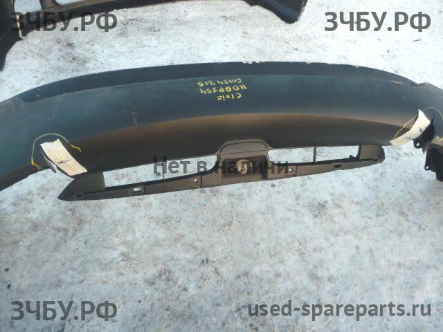 Honda Civic 8 (4D) Бампер передний