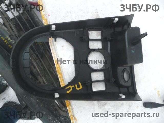 Nissan X-Trail 2 (T31) Башмак натяжителя