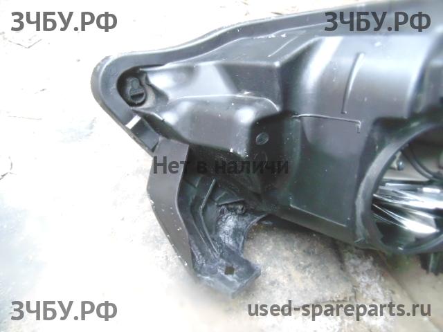 Opel Astra J Фара левая