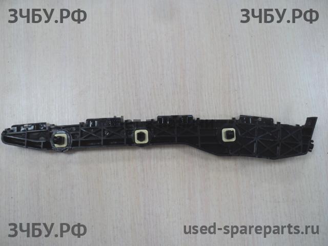 Toyota RAV 4 (3) Кронштейн бампера задний
