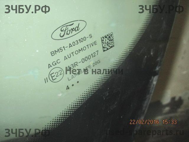 Ford Focus 3 Стекло лобовое (ветровое)