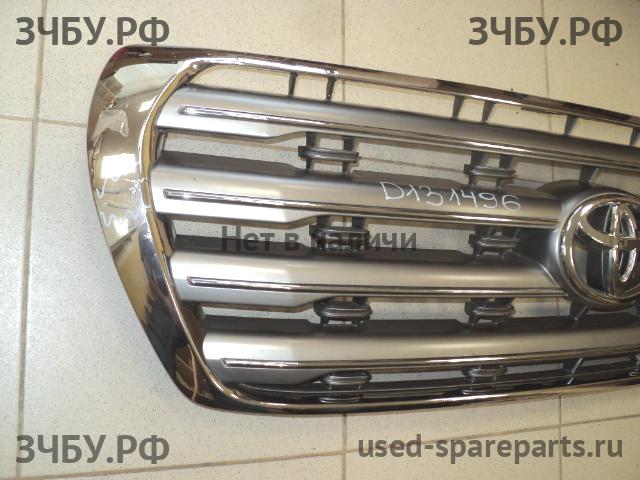 Toyota Land Cruiser 200 Решетка радиатора