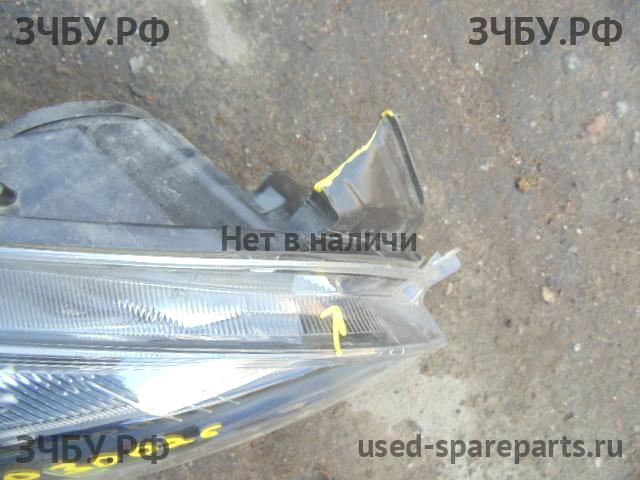 Opel Astra J Фара правая