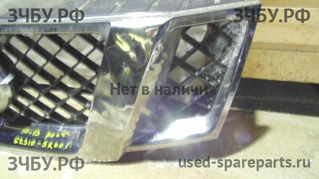 Nissan Navara 1 (D40) Решетка радиатора