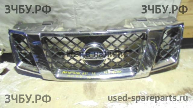 Nissan Navara 1 (D40) Решетка радиатора