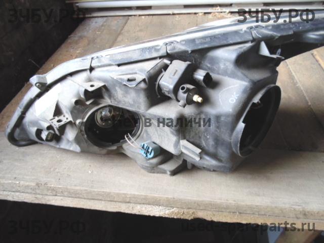 Honda CR-V 3 Фара правая