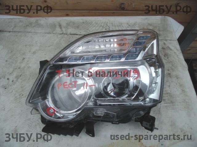 Nissan X-Trail 2 (T31) Фара левая