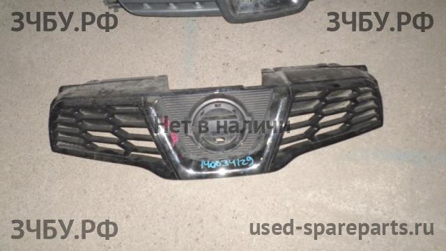 Nissan Qashqai (J10) Решетка радиатора