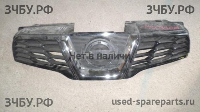 Nissan Qashqai (J10) Решетка радиатора