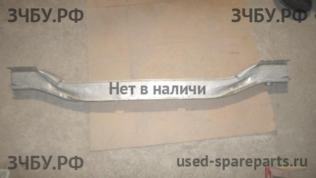 Opel Astra H Усилитель бампера задний