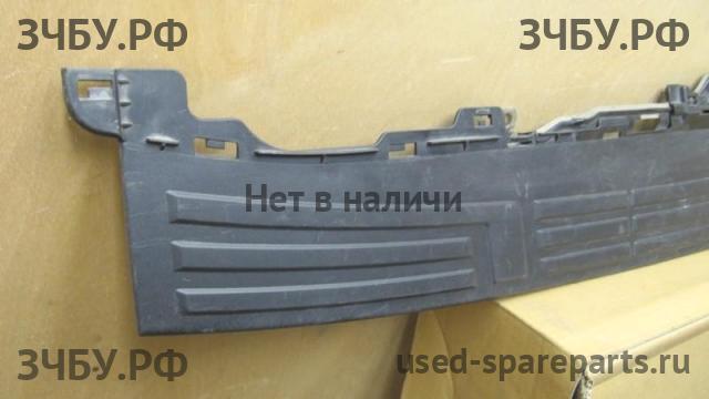 Toyota Land Cruiser 150 (PRADO) Накладка заднего бампера