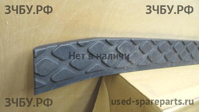 Nissan Pathfinder 2 (R51) Накладка заднего бампера