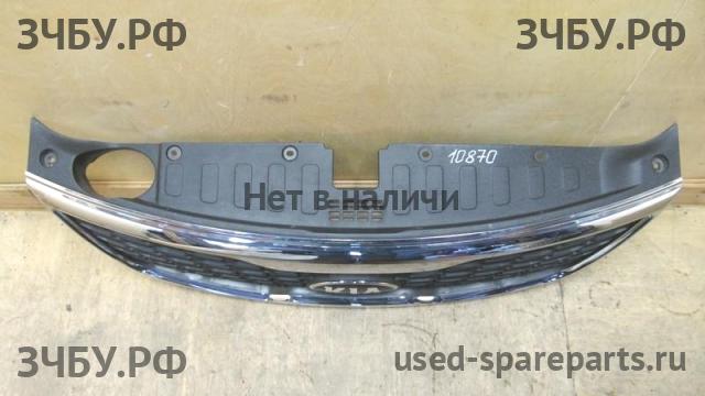 KIA Sorento 2 Решетка радиатора