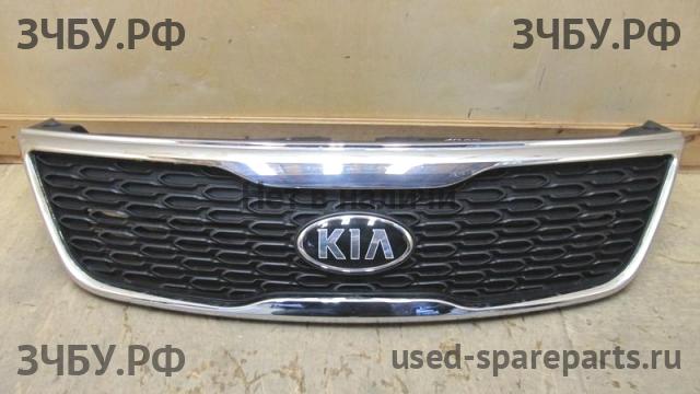 KIA Sorento 2 Решетка радиатора