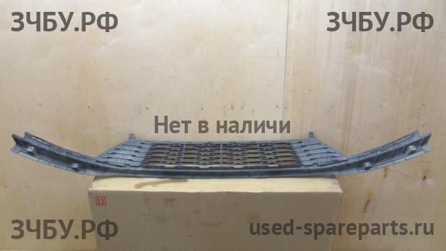 KIA Rio 3 Решетка в бампер