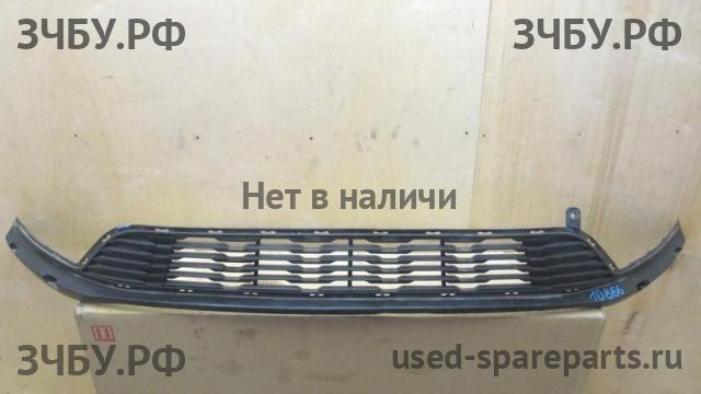 KIA Rio 3 Решетка в бампер