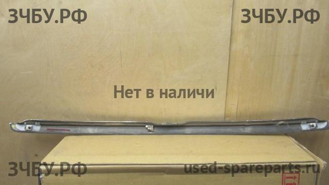 Toyota RAV 4 (3) Молдинг капота