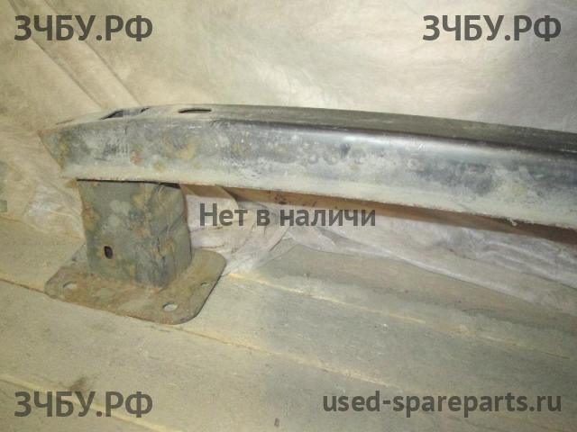 Ford Focus 2 Усилитель бампера задний