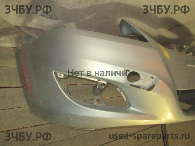 Opel Zafira B Бампер передний