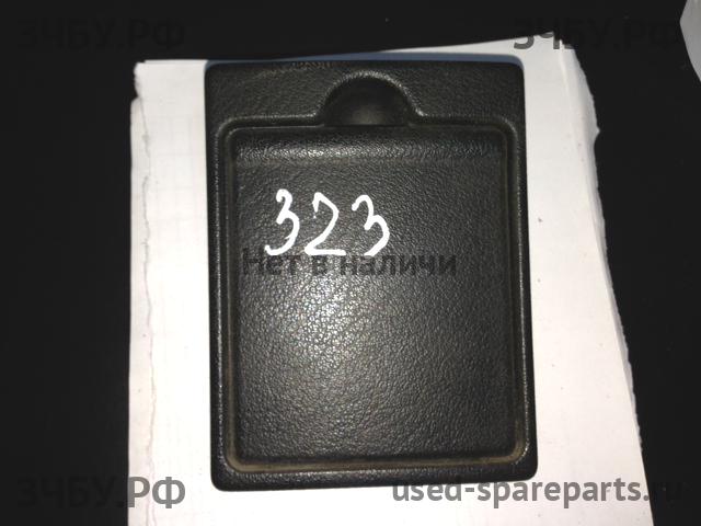 Mazda 323 [BJ] Пепельница