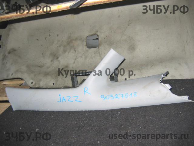 Honda Jazz 1 Накладка стойки передней правой