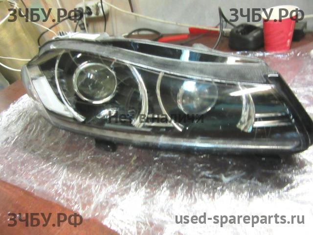 Jaguar XF 1 (X250) Рестайлинг Фара правая