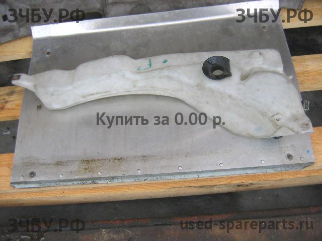 Peugeot 605 Бачок омывателя лобового стекла