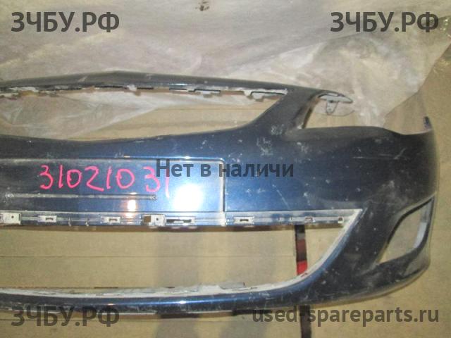 Opel Astra J Бампер передний