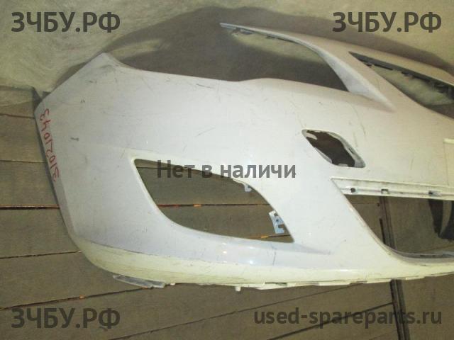 Opel Astra J Бампер передний
