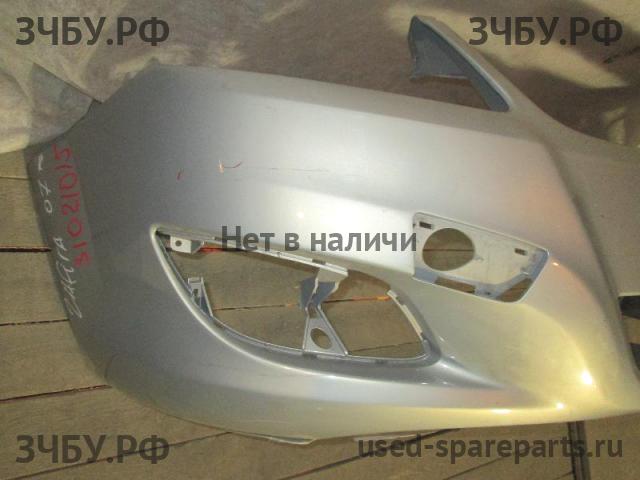 Opel Zafira B Бампер передний