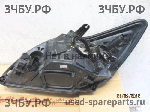 Ford Focus 2 (рестайлинг) Фара правая