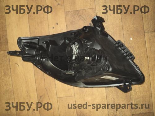 Suzuki Swift 2 Фара правая