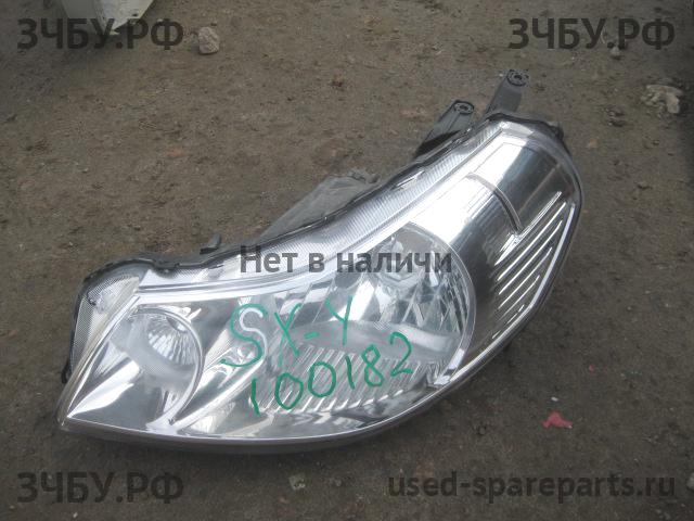 Suzuki SX4 (1) Фара левая