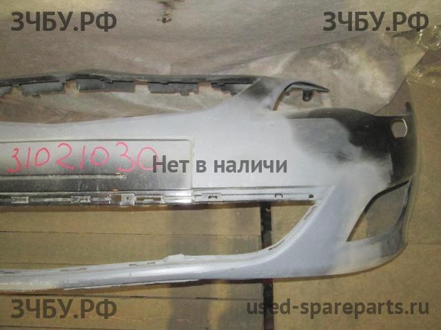 Opel Astra J Бампер передний