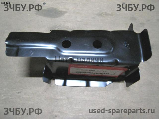 Honda Civic 8 (5D) Панель передняя (телевизор)