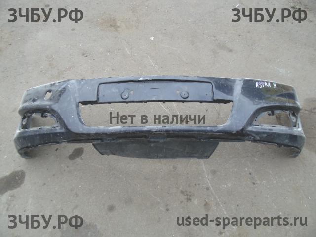 Opel Astra H Бампер передний